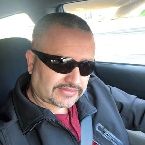 Meet your Posher, Victor